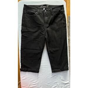 Seven7 Denim-Black Audey Skimmer Capri/Shorts Size 12